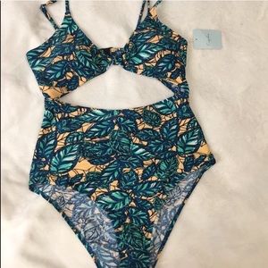 Cupshe NWT Floral Teal and Yellow One Piece Large